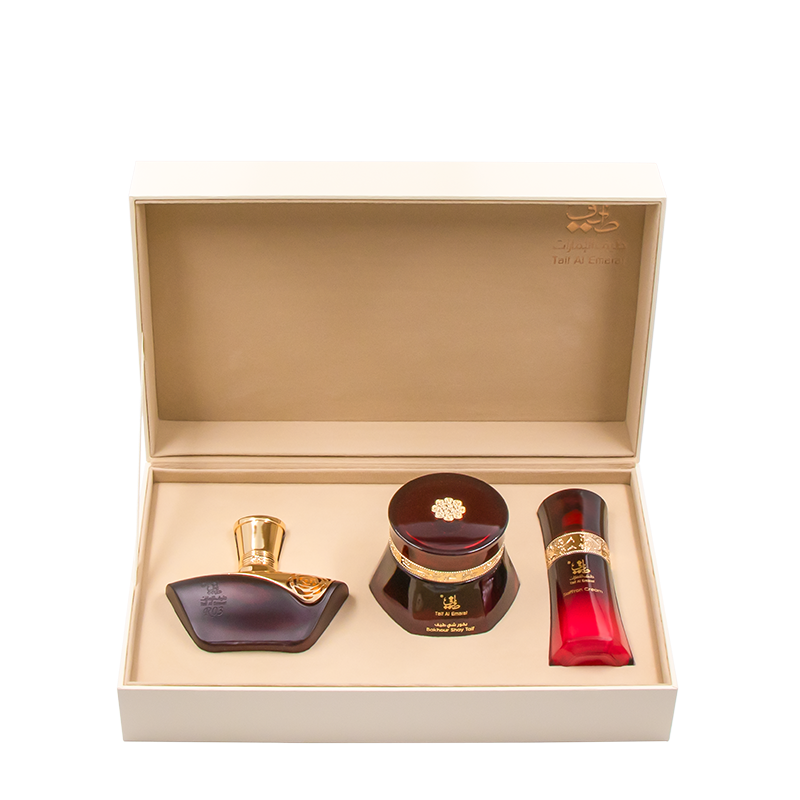 Coffret Cadeau Personnalisé Taif Al Emarat ouvert